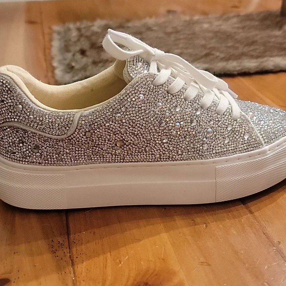 Betsey Johnson Sidny Platform - Picture 4 of 8
